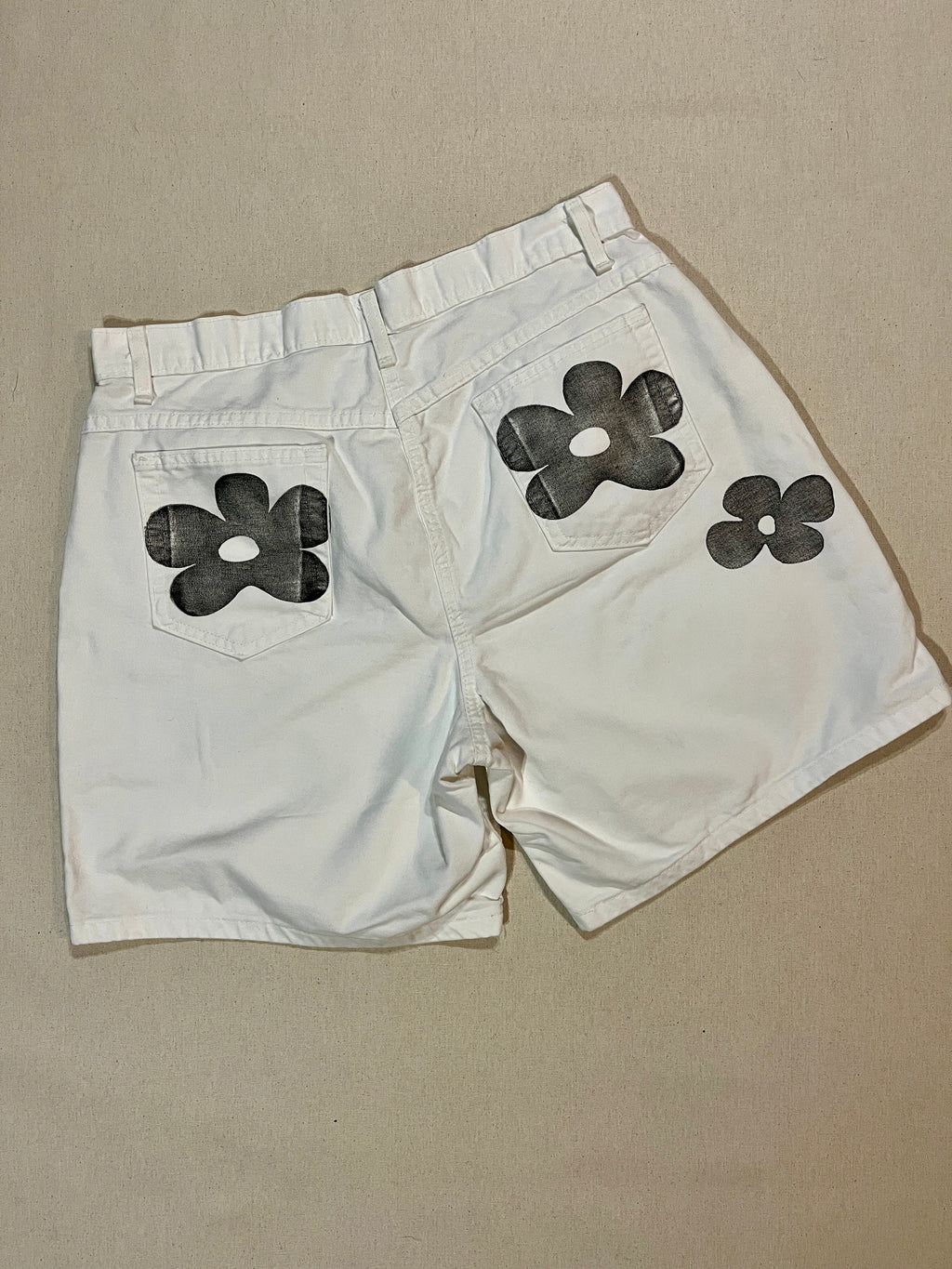 (6)Vintage Flower Shorts