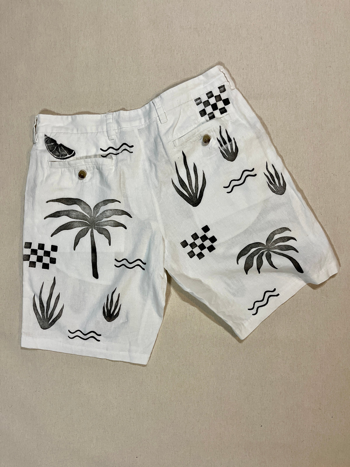 (Sz 32)Tropical Shorts